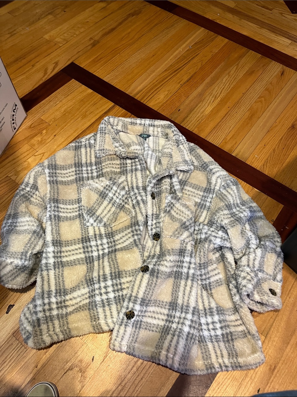 Terra & Sky Beige and Gray Plaid Teddy Jacket